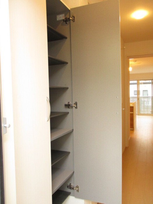 グリーンヒルズ 玄関