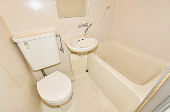 サンモリッツ小倉壱番館   風呂画像