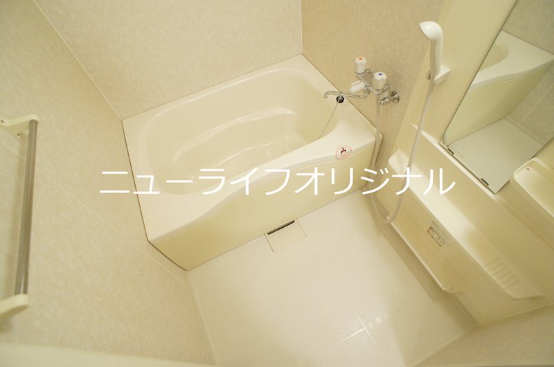メゾン・シャルマン 風呂画像
