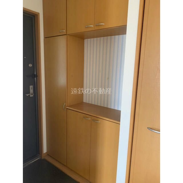 リ・ヴェール 玄関