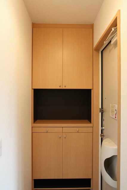 プロフォンド　Ａ 玄関