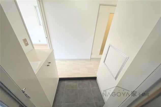 スターハイム 玄関