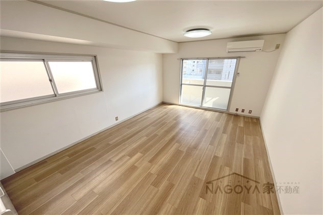 スターハイム リビング