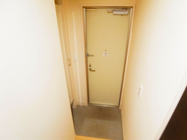 ＡＸＩＳ北松戸 玄関