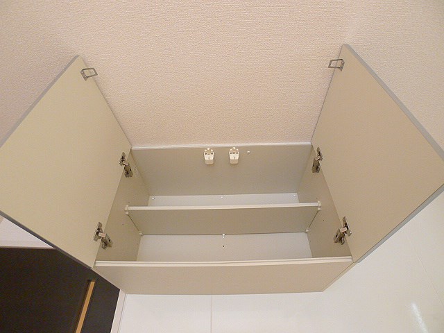 ウィット吉川　B 収納