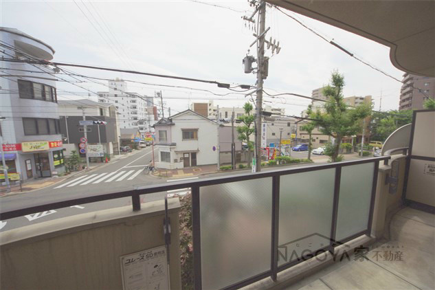 イースト・リバージュ ベランダ