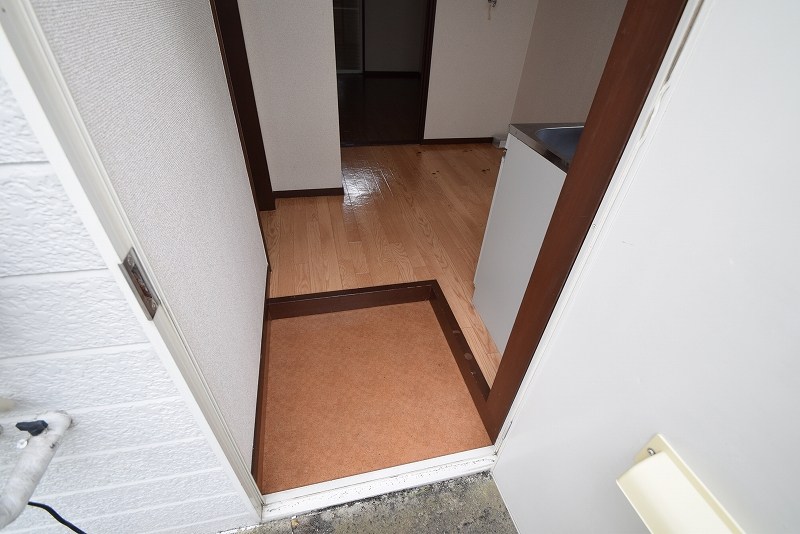 グリーンハイツB 玄関