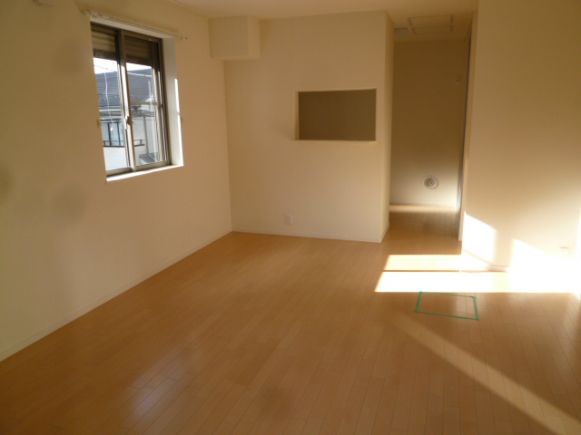 ウェルス本厚木west リビング