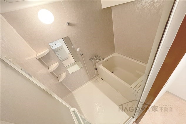 ブラウンハウス 風呂画像