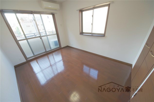 タウンライフ今池駅前 リビング