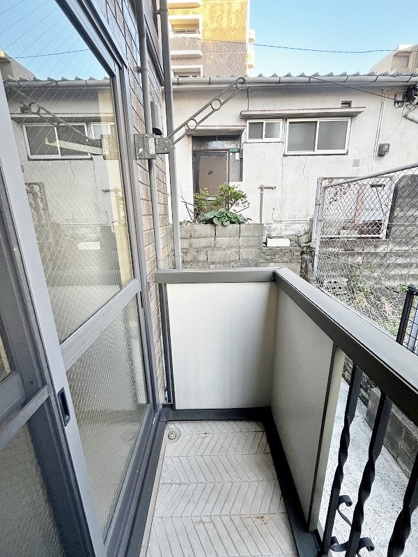 アバン セ シェル  ベランダ