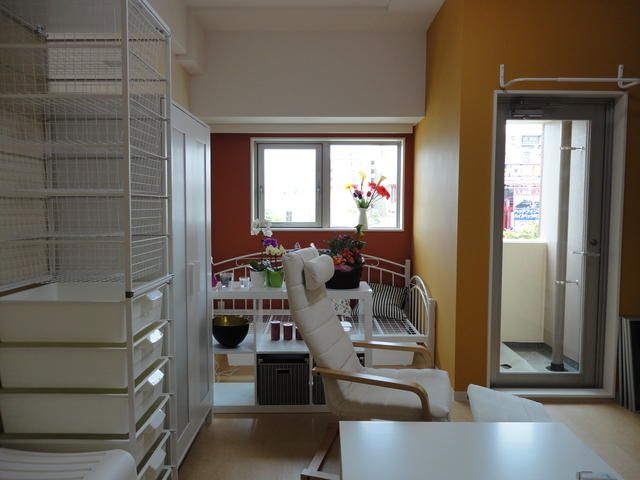 クォーツマンション リビング