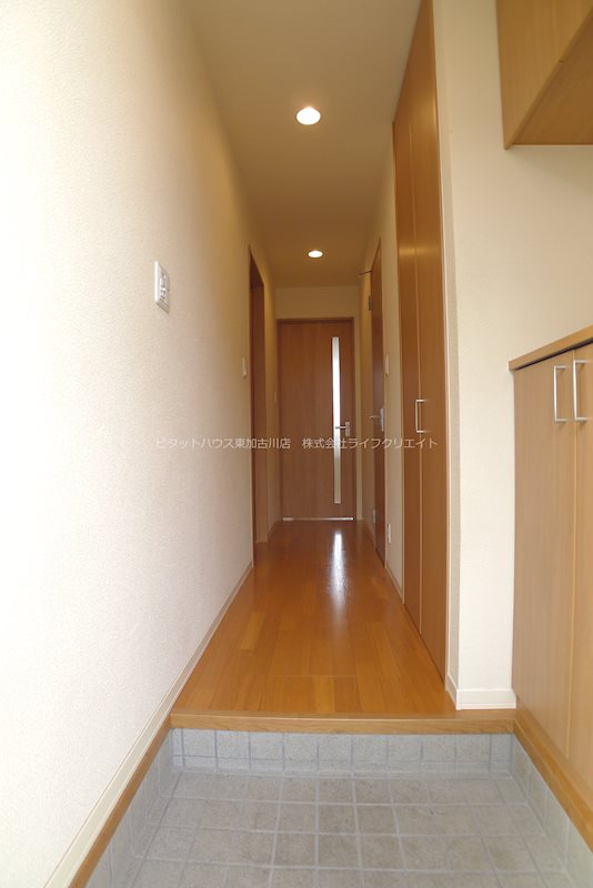 パルテール・加古川　Ａ棟 玄関