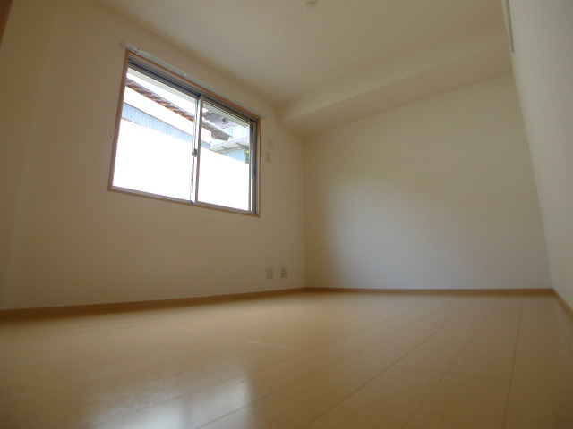 モダンコート曽根　Ａ棟 ベッドルーム