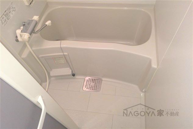 スティ・マキ 風呂画像