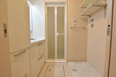 サニー　イースト その他13