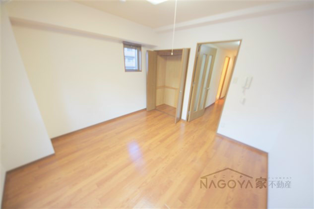 ヴィオレット泉 ベッドルーム