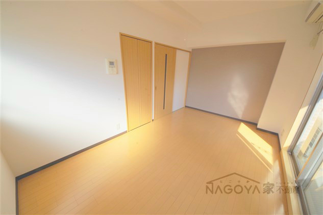 ANNEX・IZUMI ベッドルーム