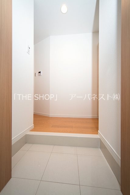 ヴォーガコルテ練馬　 玄関