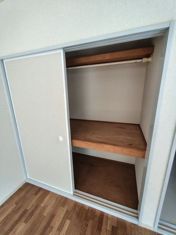 リヴレーヌ弐番館 収納