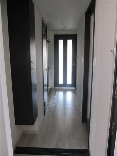 フランディル オーラ 玄関