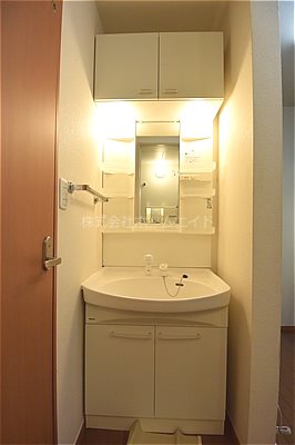 シャトル藤沢 洗面所