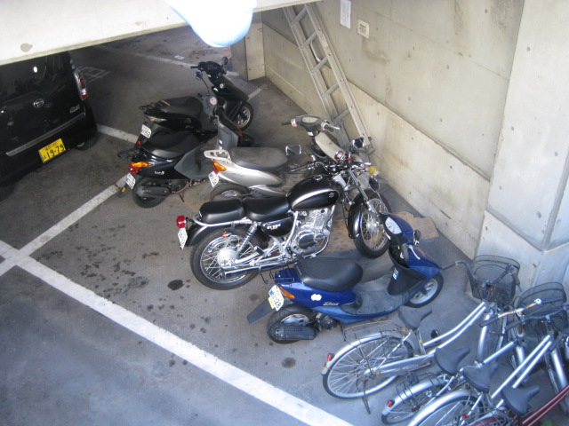 ビティート森（家野町） 駐車場