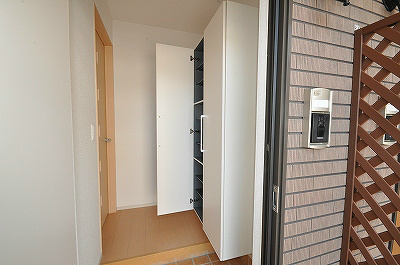 ハーモニーガーデン小文字Ⅱ 玄関