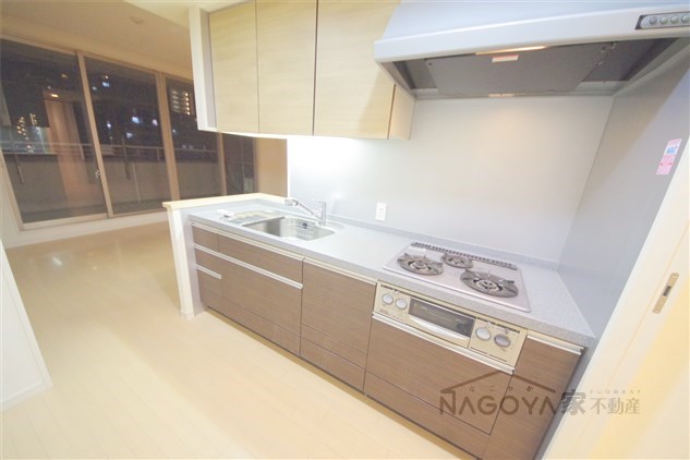 meLiv上前津 キッチン