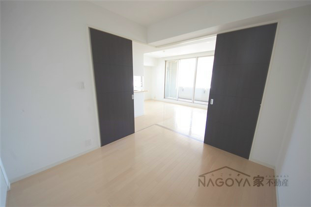 meLiv上前津 ベッドルーム