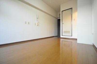 PLEAST下到津の丘 リビング