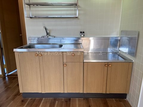 ウィスタリアK キッチン