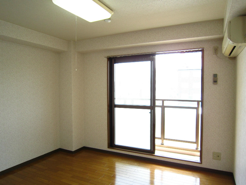 ワンルームシェトワ リビング