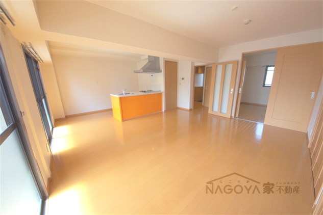 プログレスアサダ リビング