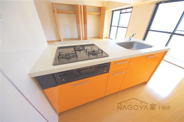 プログレスアサダ キッチン