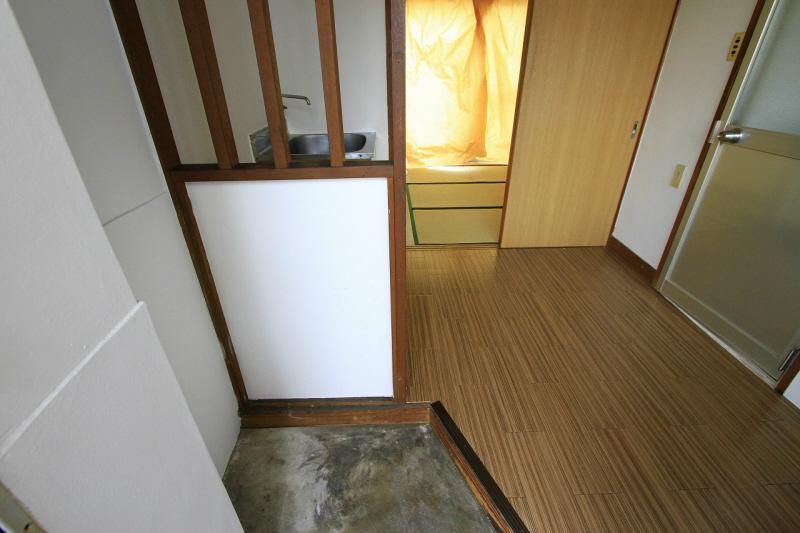 愛知県名古屋市千種区池下１丁目 玄関