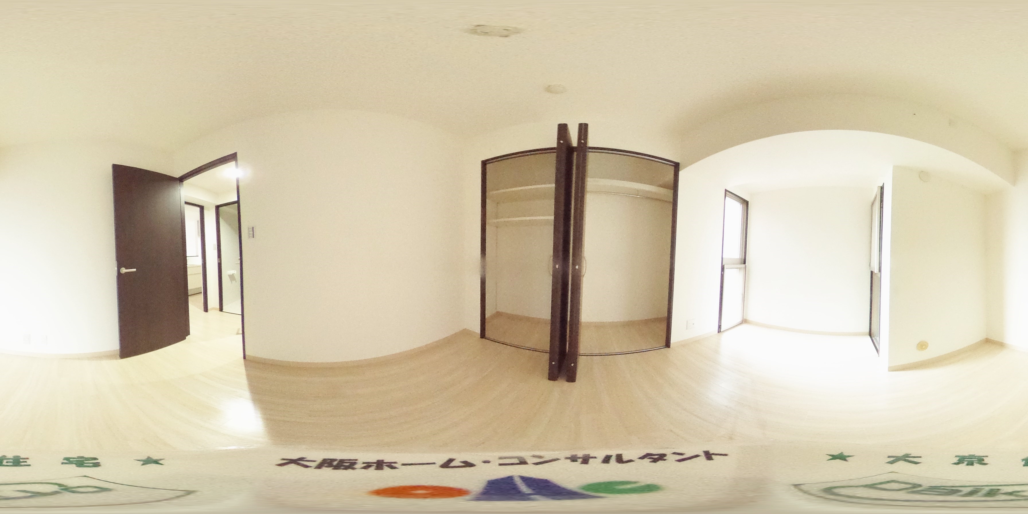イースタンビル 洋室