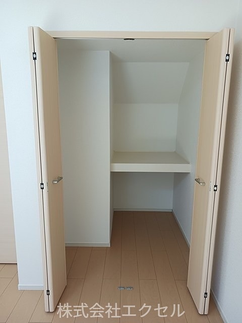 サニーフラット 収納