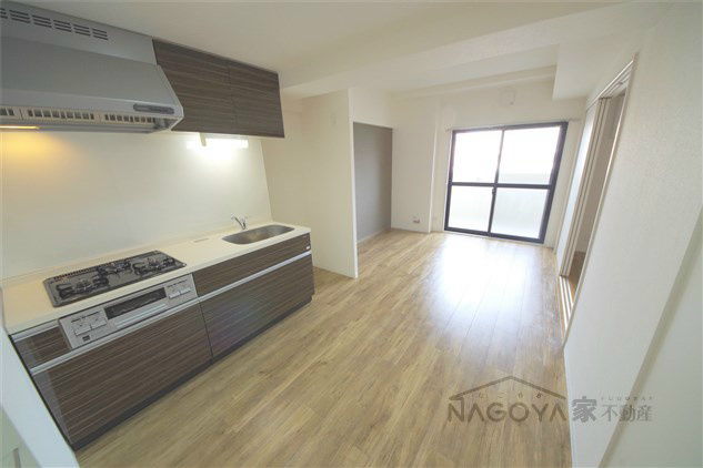 クリスタル丸の内 リビング