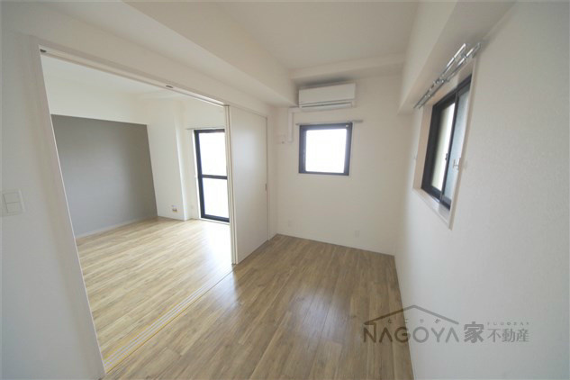 クリスタル丸の内 ベッドルーム