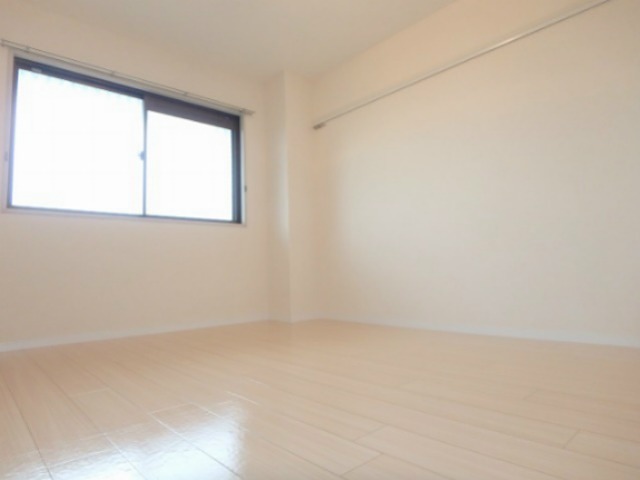 ソレイユ楠 ベッドルーム