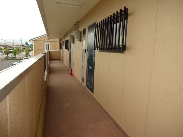 コーポひまわり エントランス