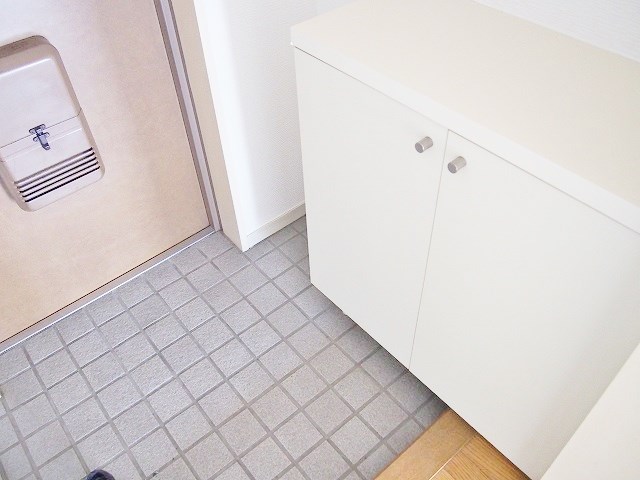 ＩＮ西葛西 玄関