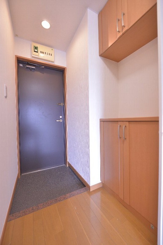 千葉県市川市二俣２丁目 玄関