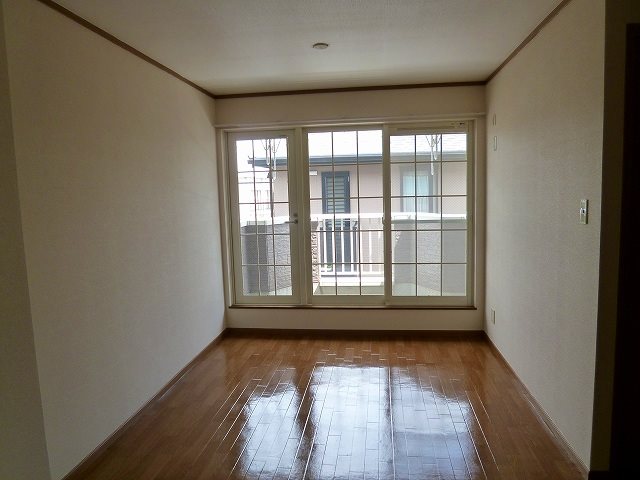 グレイスレジデンス曽根 リビング