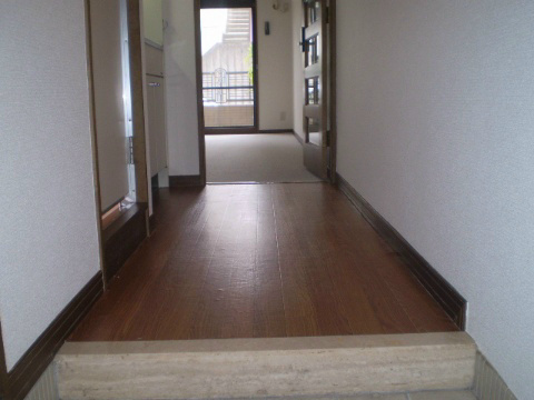愛知県名古屋市千種区幸川町２丁目 玄関