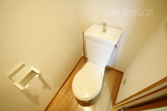 愛知県名古屋市中区伊勢山２丁目 トイレ