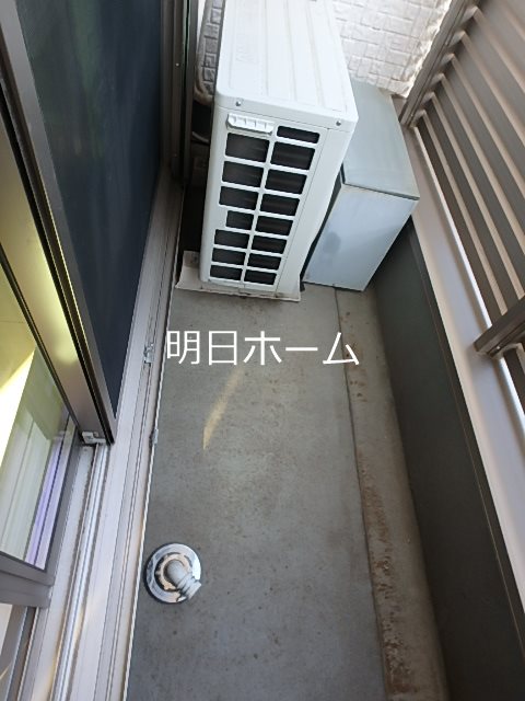 ラビングパレス東伏見 ベランダ