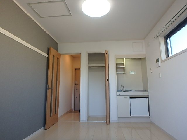 ラビングパレス東伏見 ベッドルーム