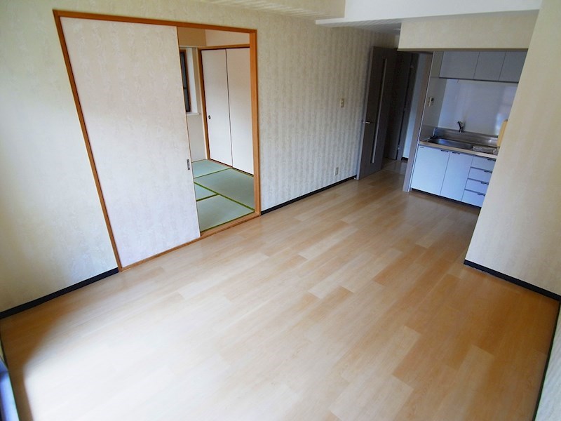 INSURANCE　BLDG.Ⅴ リビング